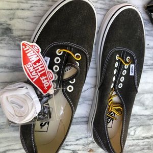 Authentic (washed) Black Vans